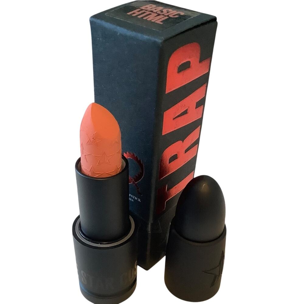 Jeffree Star Velvet Trap‎ in Basic HTML